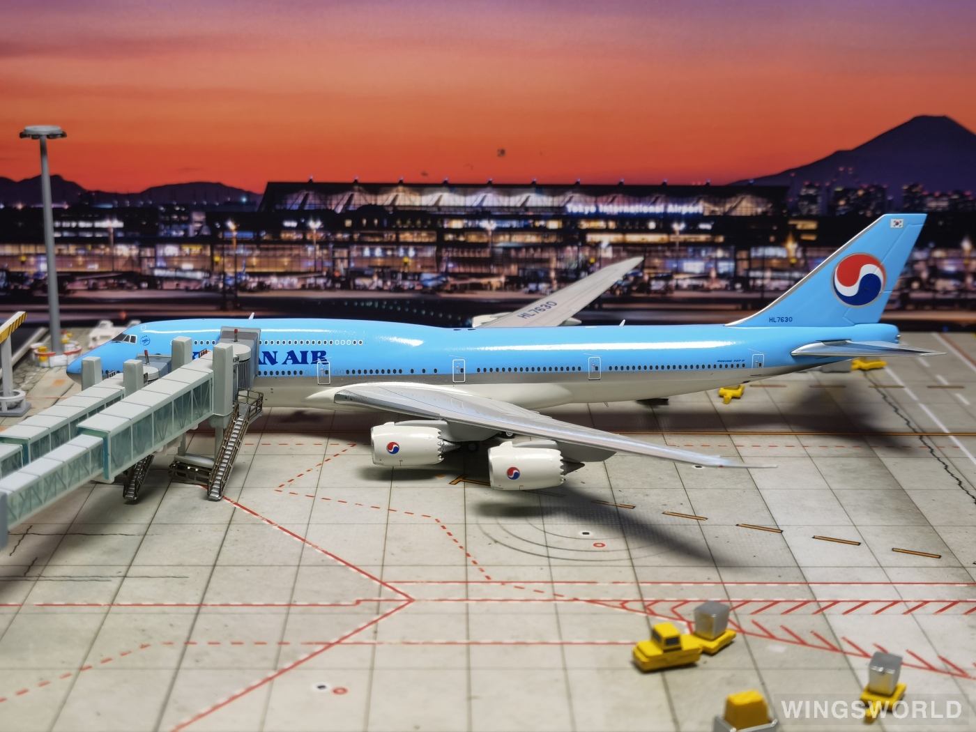 JC Wings 1:400 XX4232 Korean Air 大韩航空 Boeing 747-8i HL7630