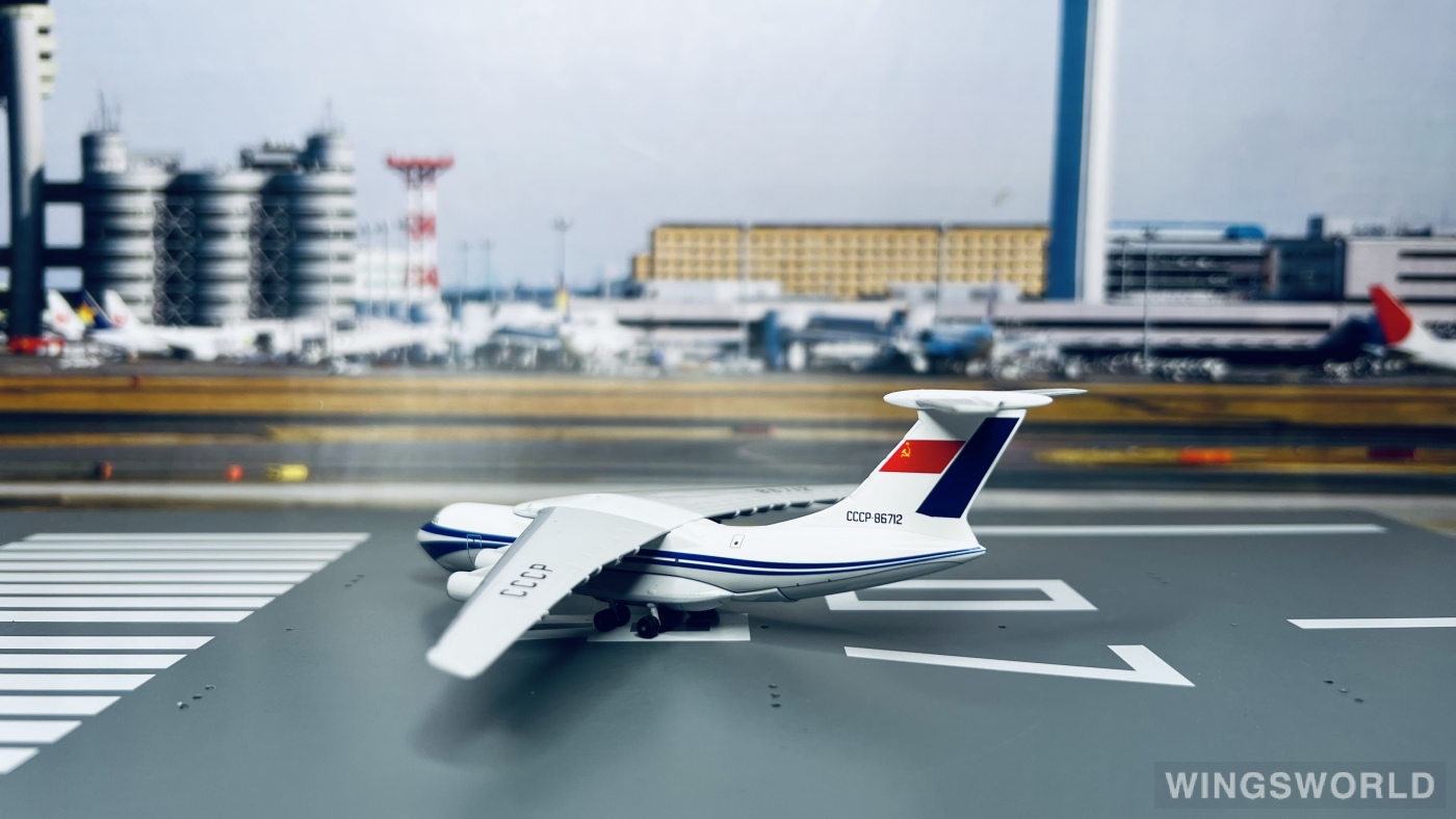 YU MODEL 1:400 YU0008 Aeroflot 俄罗斯航空 Ilyushin Il-76 CCCP-86712