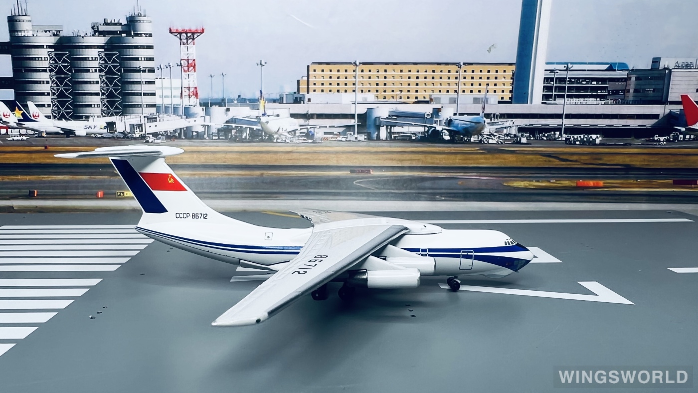 YU MODEL 1:400 YU0008 Aeroflot 俄罗斯航空 Ilyushin Il-76 CCCP-86712