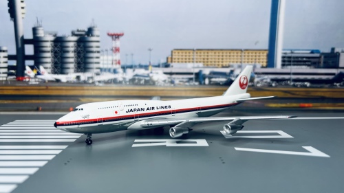 航空機・ヘリコプター JAPAN AIRLINES Boeing 787 1/130 航空機・ヘリコプター JAPAN AIRLINES Boeing 787 1/130 Japan