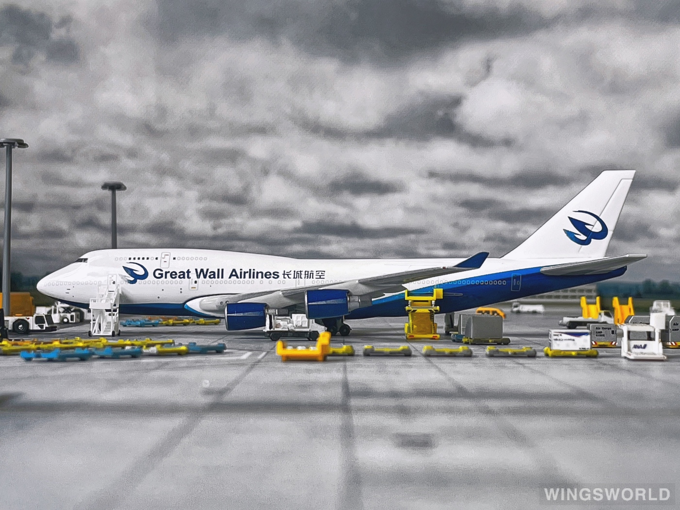 SKY400 1:400 SKY08-004 Great Wall Airlines 长城航空 Boeing 747-400 B-2430