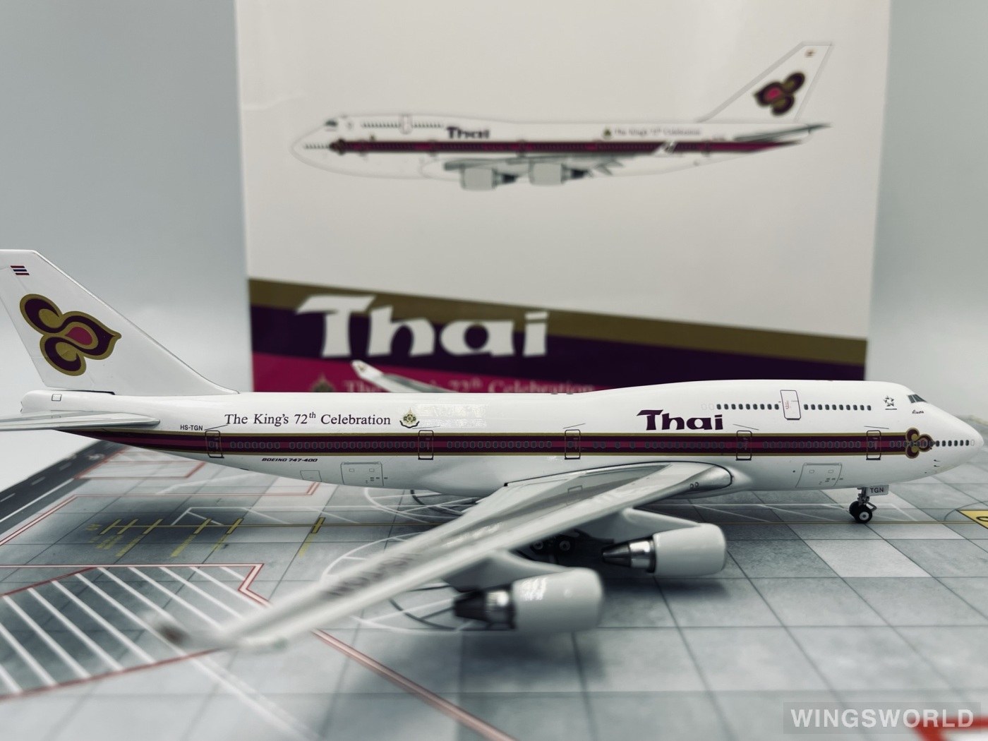 Phoenix 1:400 PH10506 Thai Airways 泰国国际航空 Boeing 747-400 HS-TGN