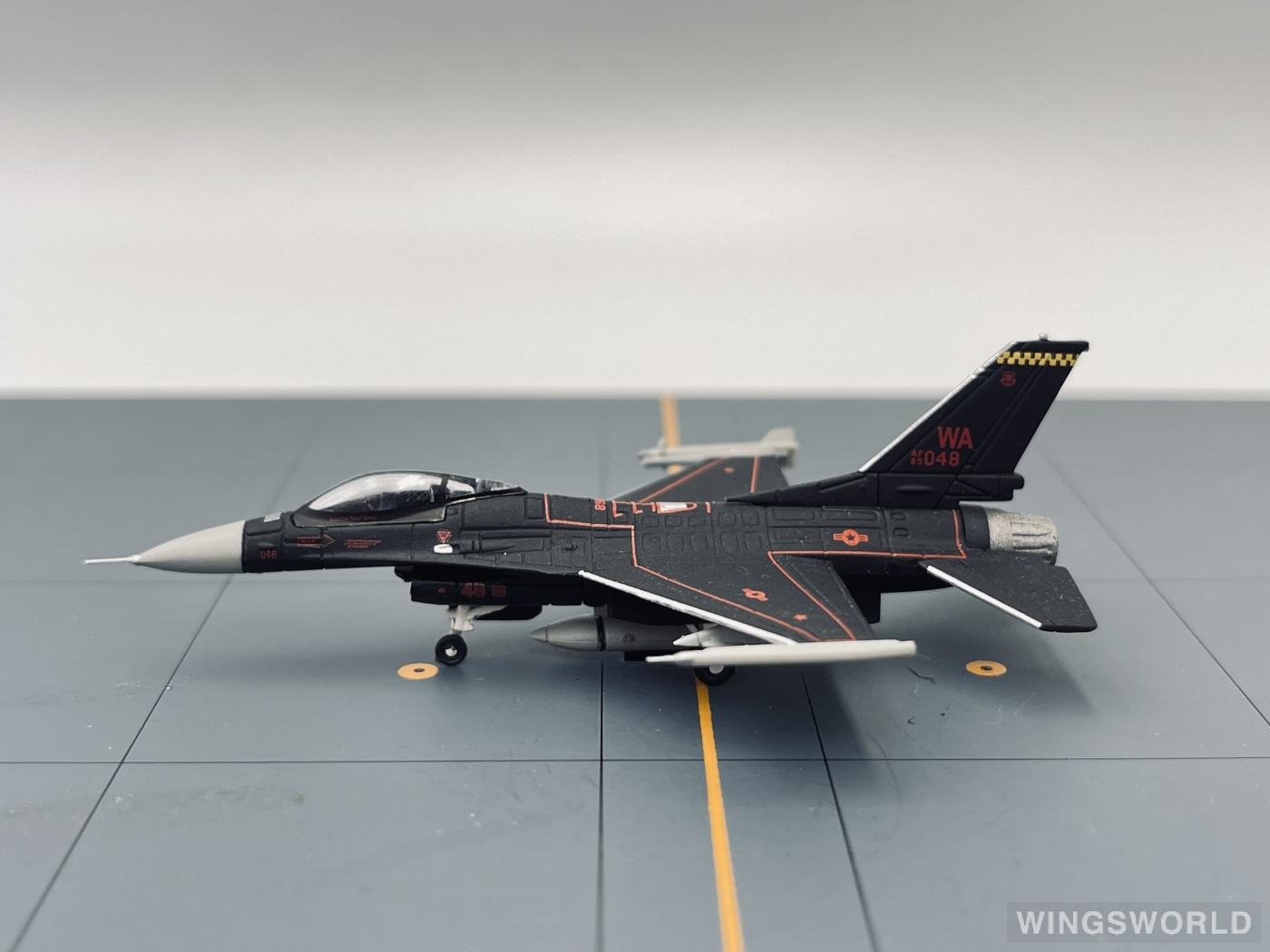 Herpa 1:200 Lockheed Martin F-16 USAF 美国空军571098 89-2048