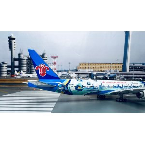 China Southern 中国南方航空 Boeing 777-300ER B-2007 上海世界技能大赛彩绘 