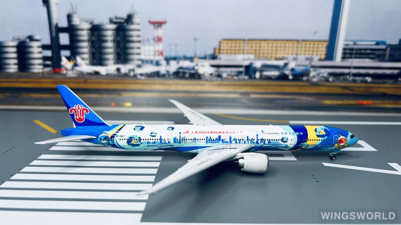 Phoenix 1:400 PH11737 China Southern 中国南方航空 Boeing 777-300ER B-2007