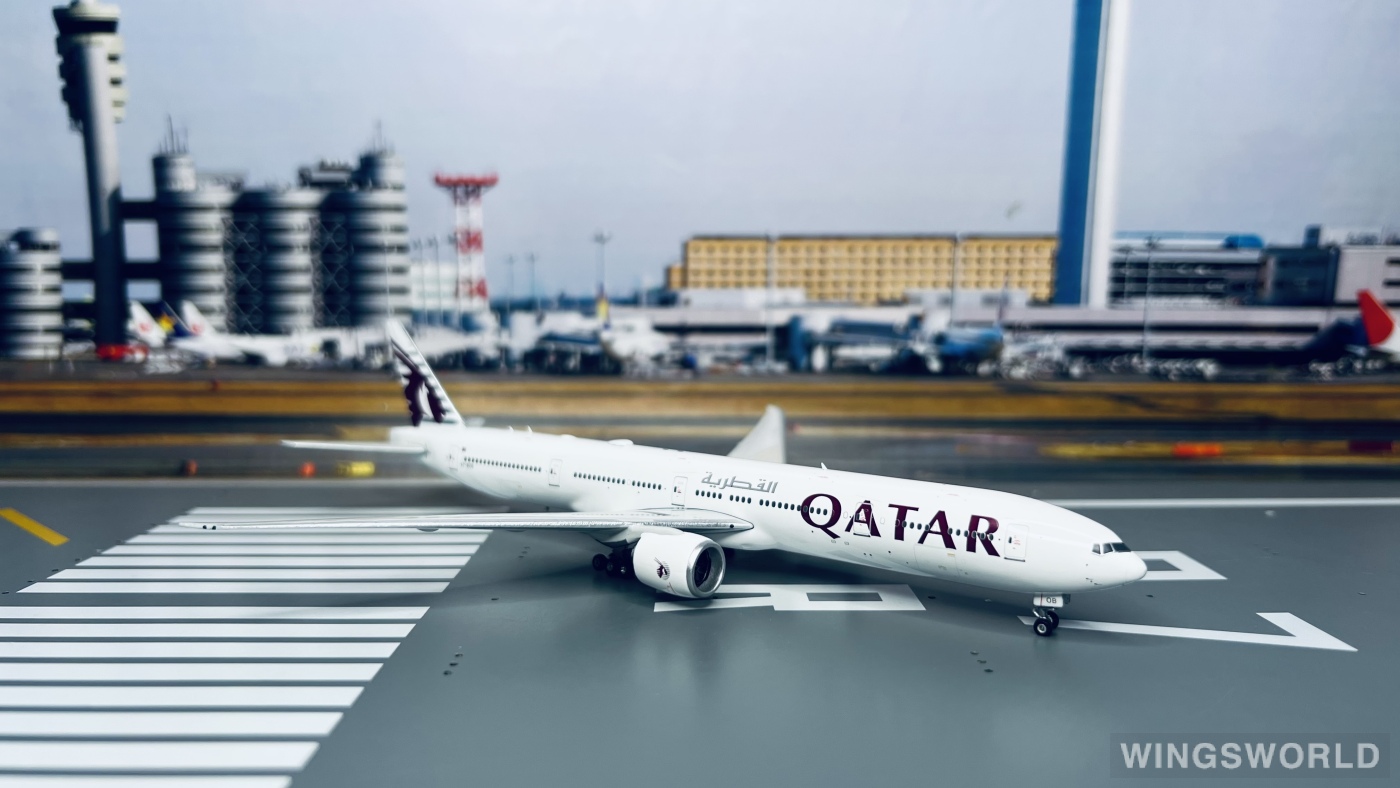 Phoenix 1:400 PH11738 Qatar 卡塔尔航空 Boeing 777-300ER A7-BOB