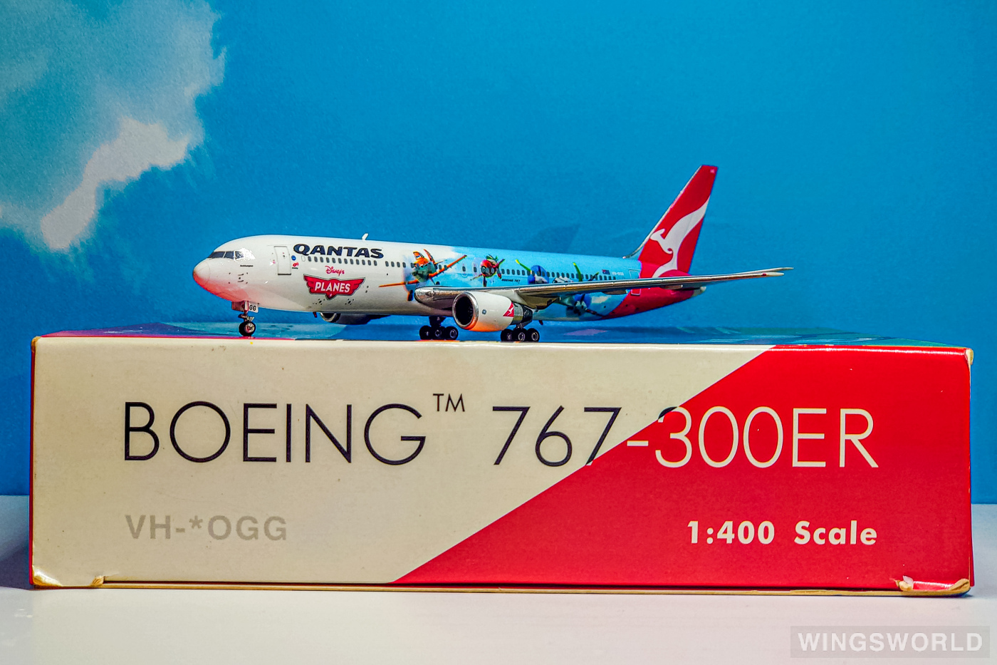Phoenix 1:400 PH04038 Qantas 澳洲航空 Boeing 767-300 VH-OGG