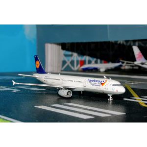 Lufthansa 汉莎航空 Airbus A321 D-AIDG  HYJL81057 HYJLwings 1:400