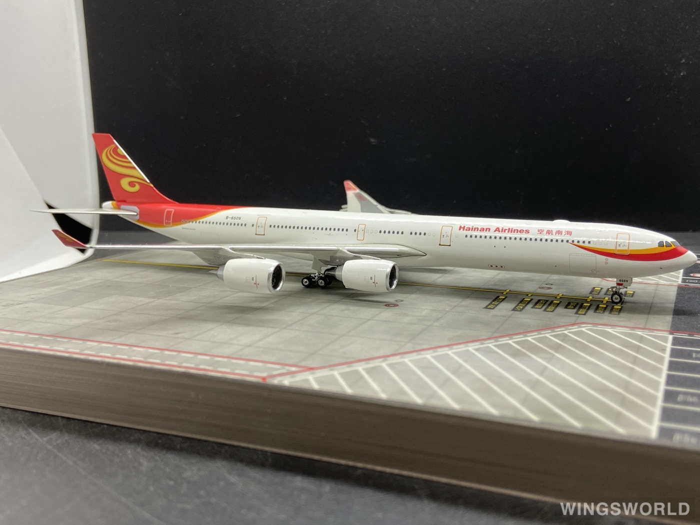 Phoenix 1:400 PH10525B Hainan Airlines 海南航空 Airbus A340-600 B-6509
