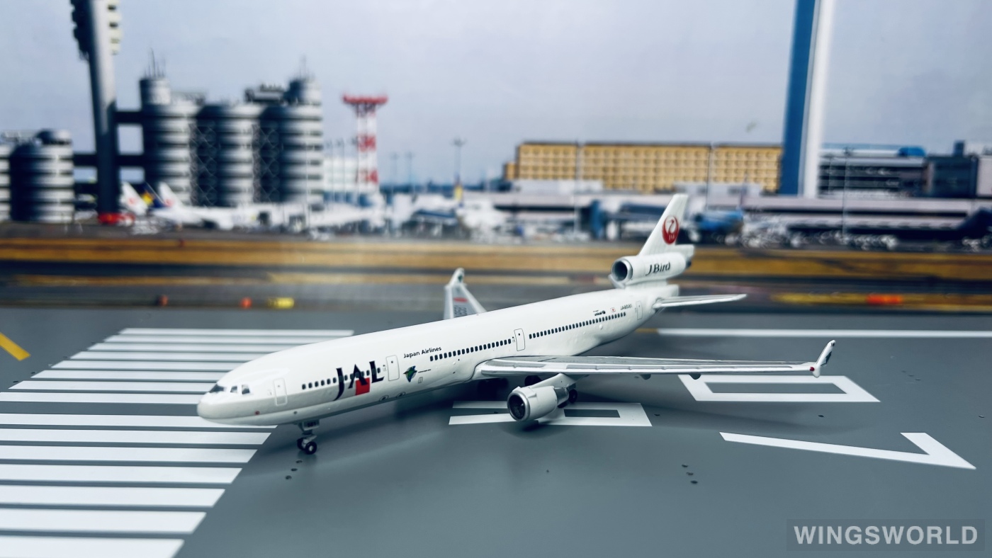 Phoenix 1:400 PH10074B Japan Airlines 日本航空 McDonnell Douglas MD-11 JA8581