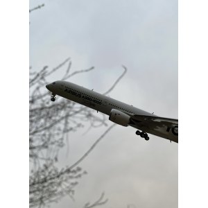 Airbus 空中客车 Airbus A350-1000 F-WMIL  AV4018 Aviation400 1:400