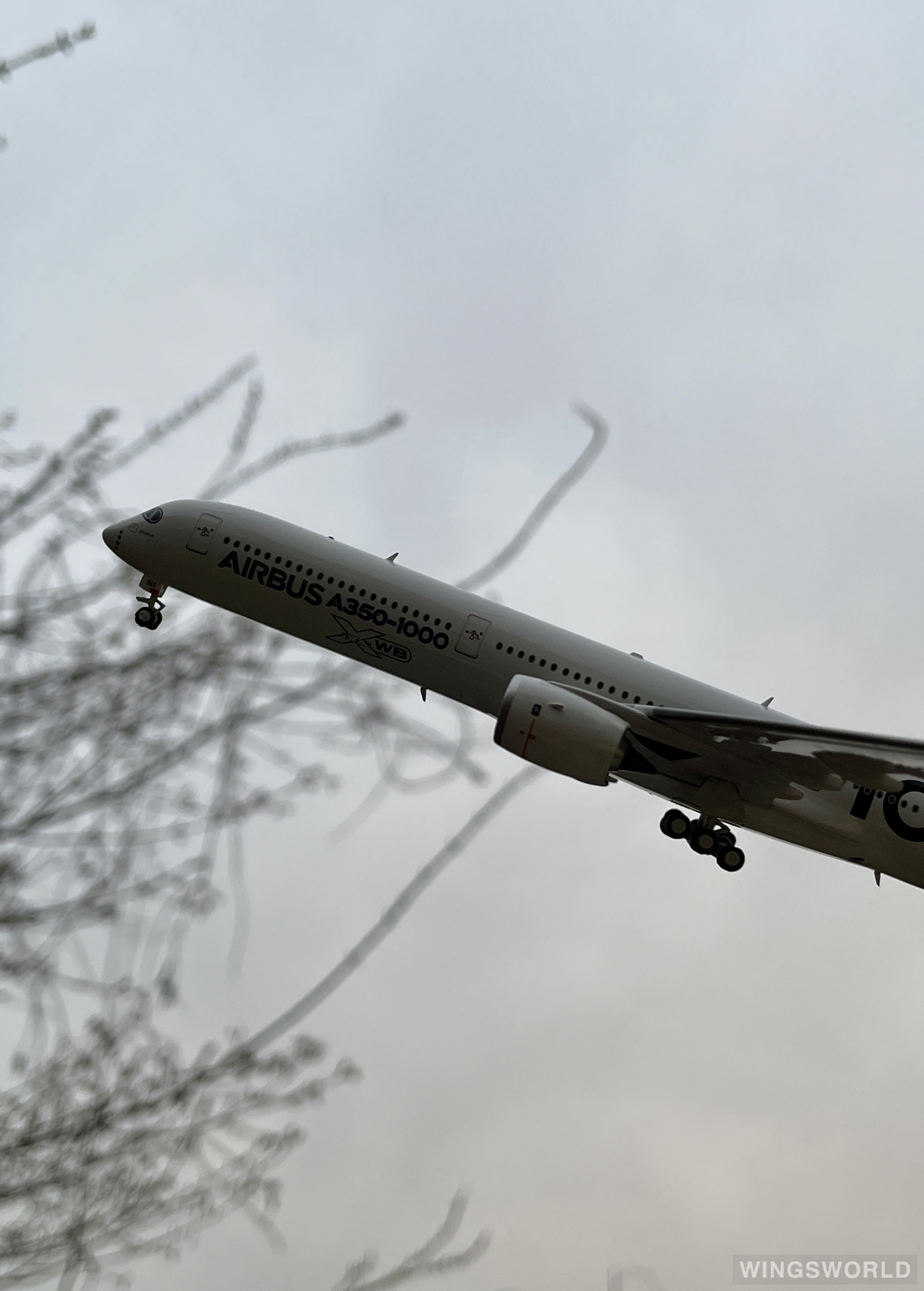 Aviation400 1:400 AV4018 Airbus 空中客车 Airbus A350-1000 F-WMIL