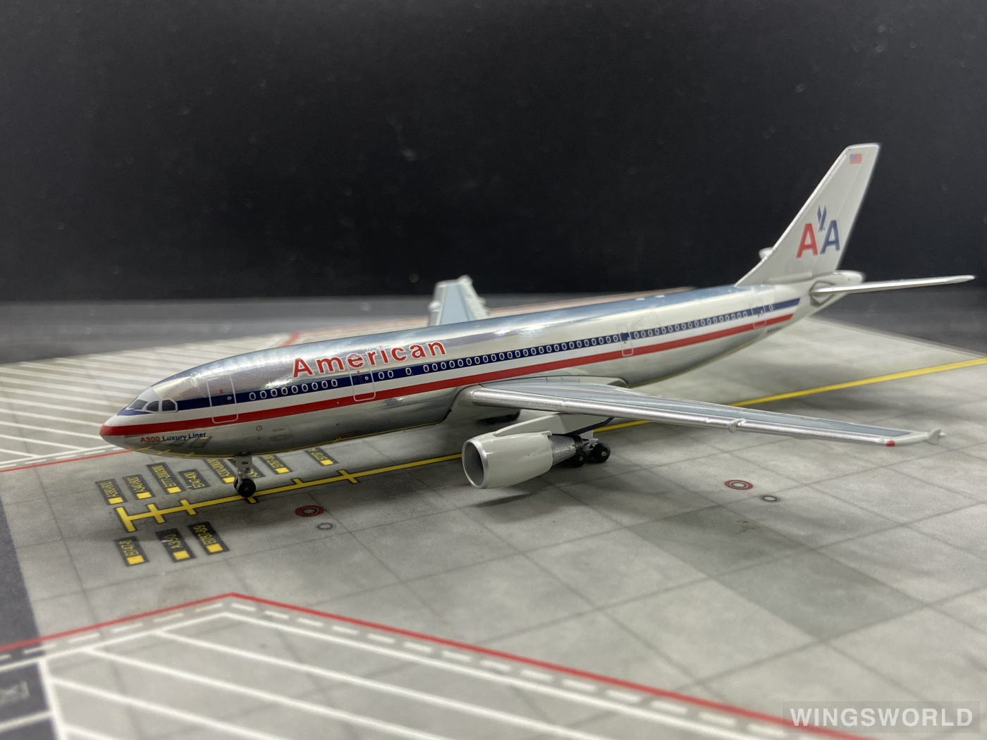 AeroClassics 1:400 Airbus A300-600 American Airlines 美国