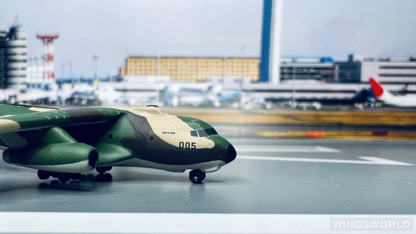 Gulliver 1:400 40001 JASDF 日本航空自卫队 Kawasaki C-1 48-1005