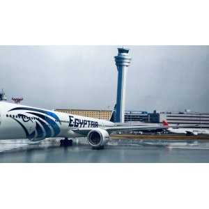 EgyptAir 埃及航空 Boeing 777-300ER SU-GDP  PH11732 Phoenix 1:400