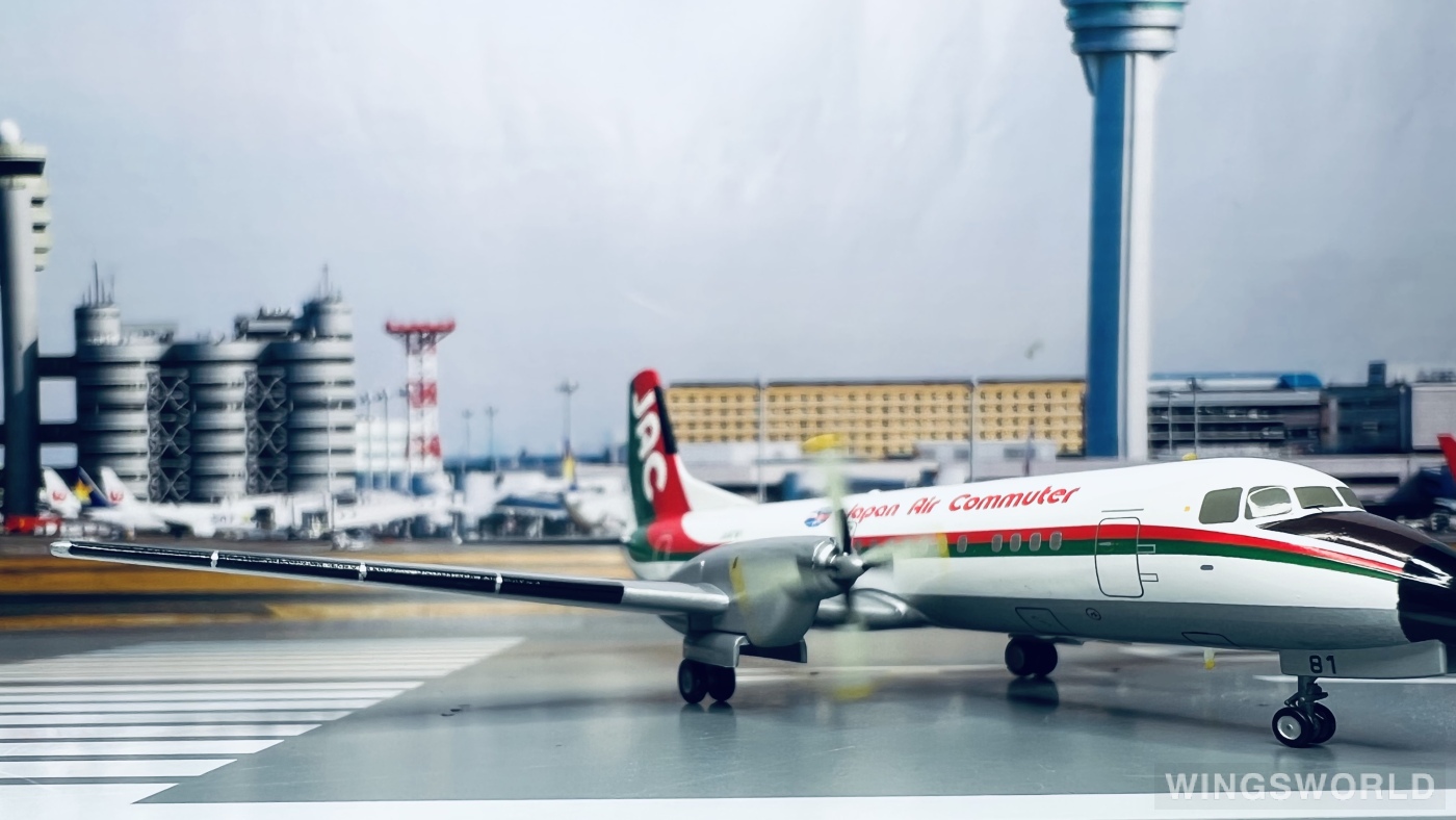 Hogan 1:200 YS21119 Japan Air Commuter NAMC YS-11 JA8781