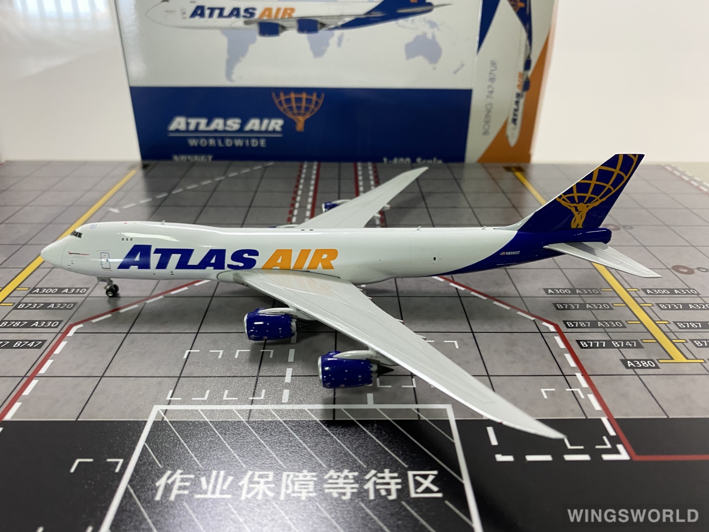 Phoenix 1:400 PH04440 Atlas Air 阿特拉斯航空 Boeing 747-8F N856GT