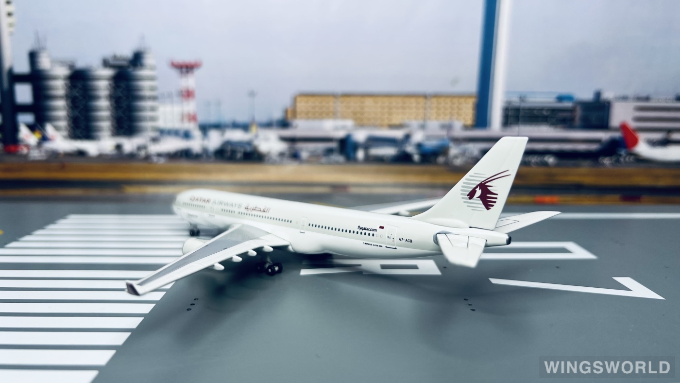 Geminijets 1:400 GJQTR418 Qatar 卡塔尔航空 Airbus A330-200 A7-ACB