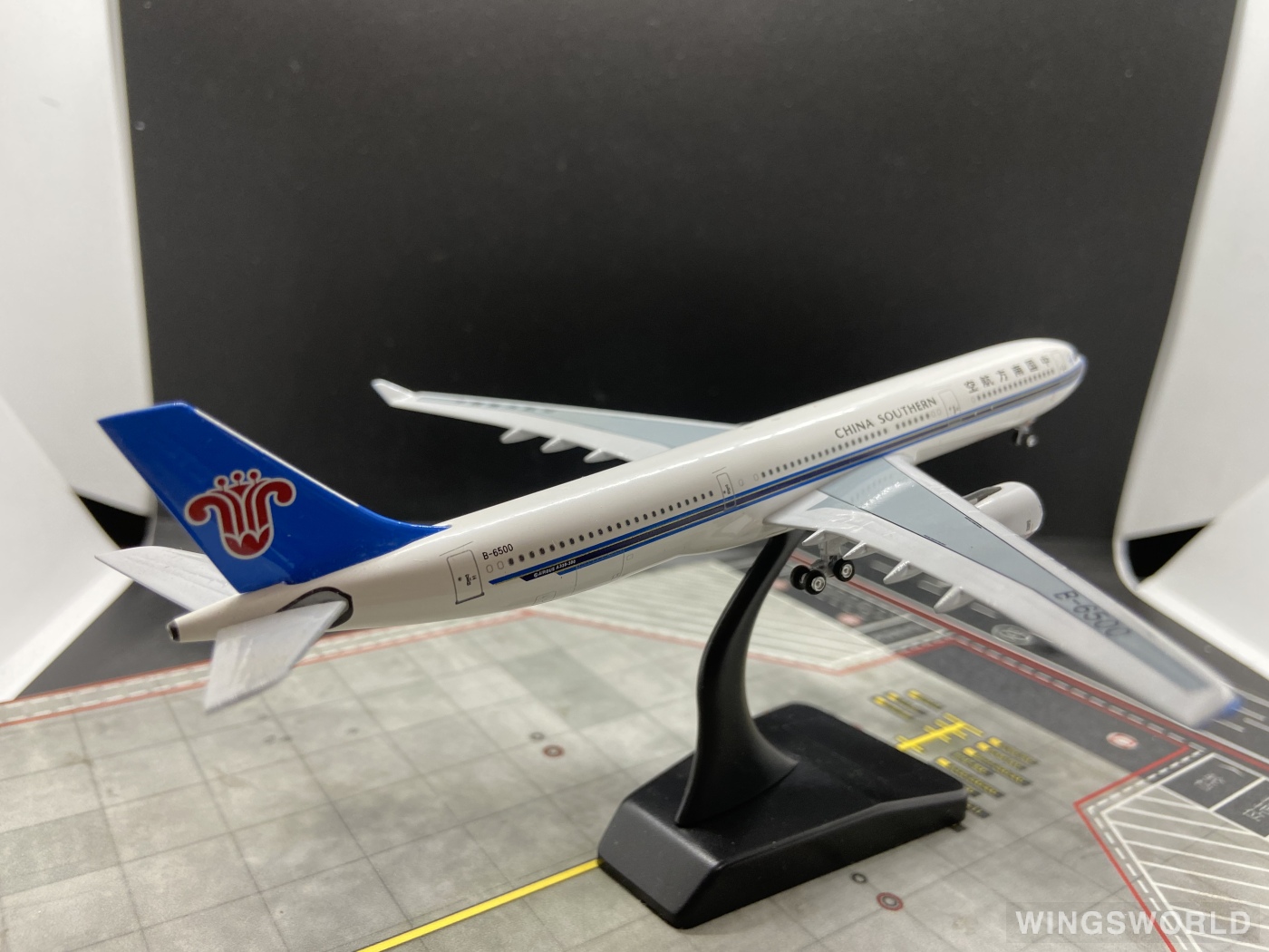 AeroClassics 1:400 ACB6500 China Southern 中国南方航空 Airbus A330-300 B-6500