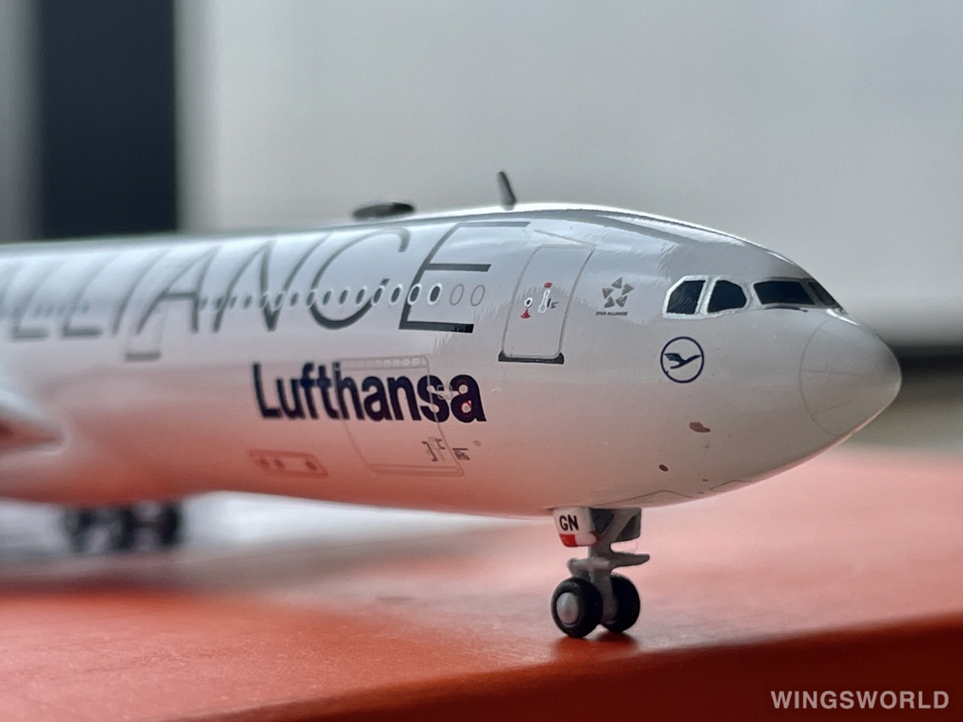 JC Wings 1:400 EW4343001 Lufthansa 汉莎航空 Airbus A340-300 D-AIGN