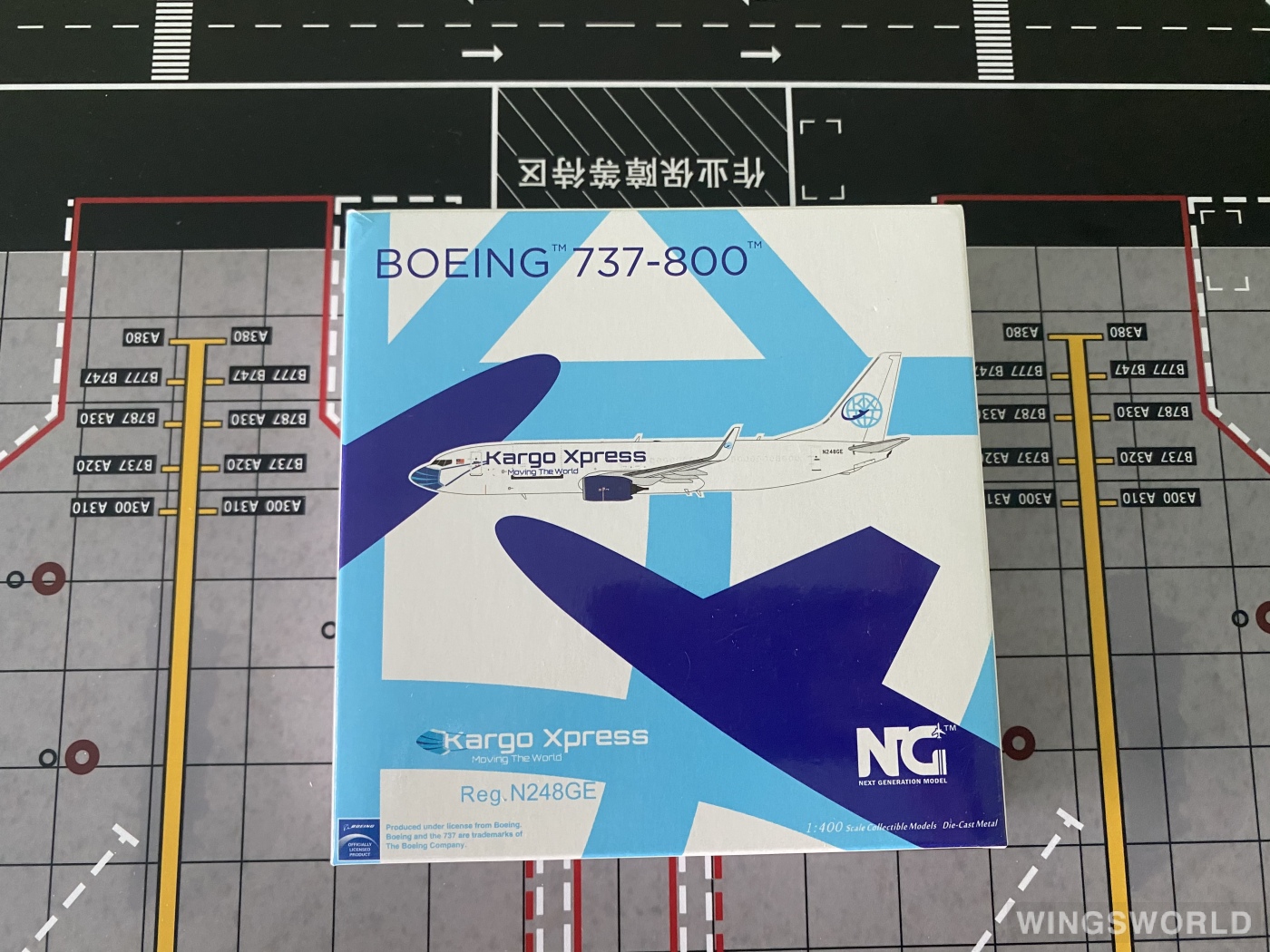 NGmodels 1:400 NG58126 Kargo Express Boeing 737-800 N248GE