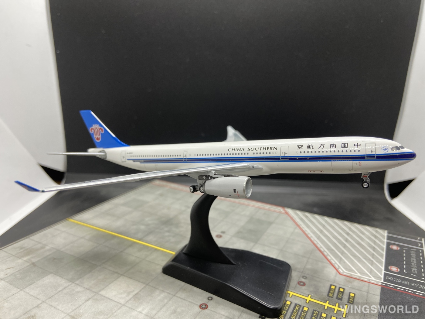AeroClassics 1:400 ACB6500 China Southern 中国南方航空 Airbus A330-300 B-6500