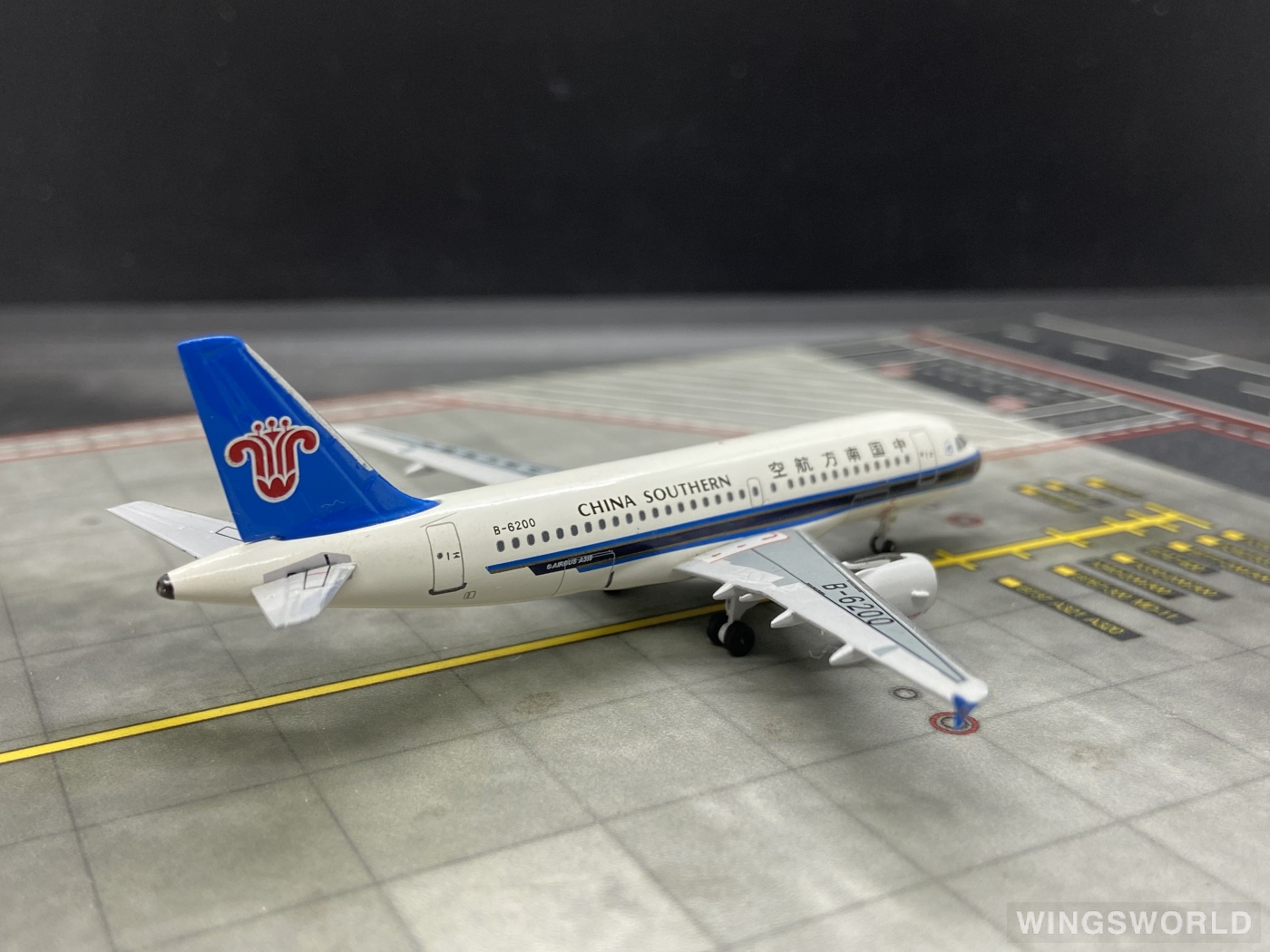 AeroClassics 1:400 ACB6200 China Southern 中国南方航空 Airbus A319 B-6200