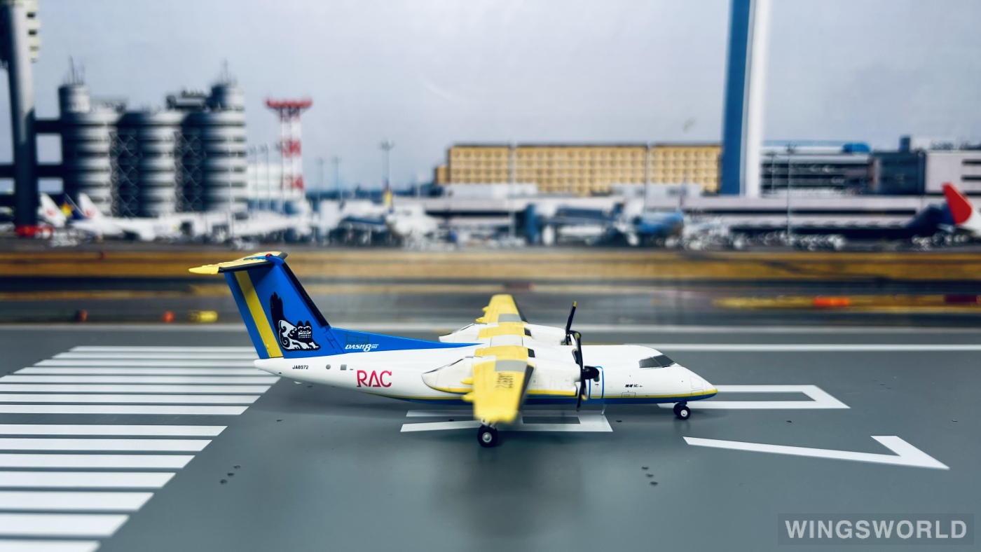 JC Wings 1:200 Bombardier Dash 8-100 Ryukyu Air Commuter