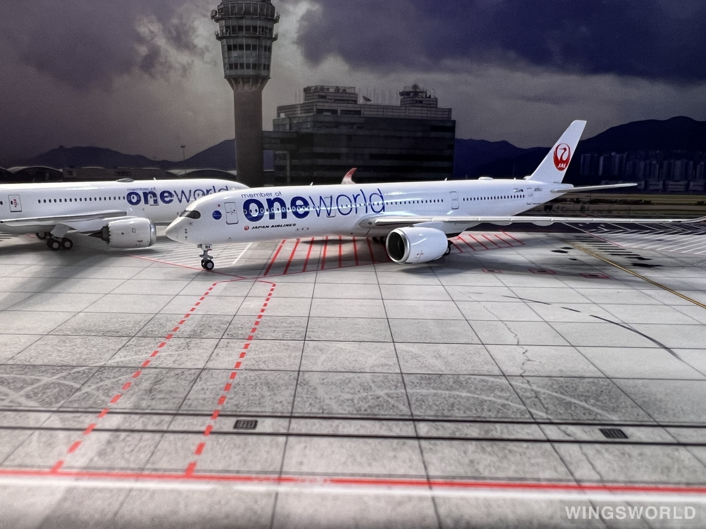 NG model 日本航空 Airbus A350-900 JA15XJ 1:400 NG Models JAL Japan Airlines Airbus Industries A350