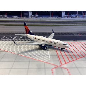 Delta Air Lines 达美航空 Boeing 737-700 N306DQ  NG77019 NGmodels 1:400