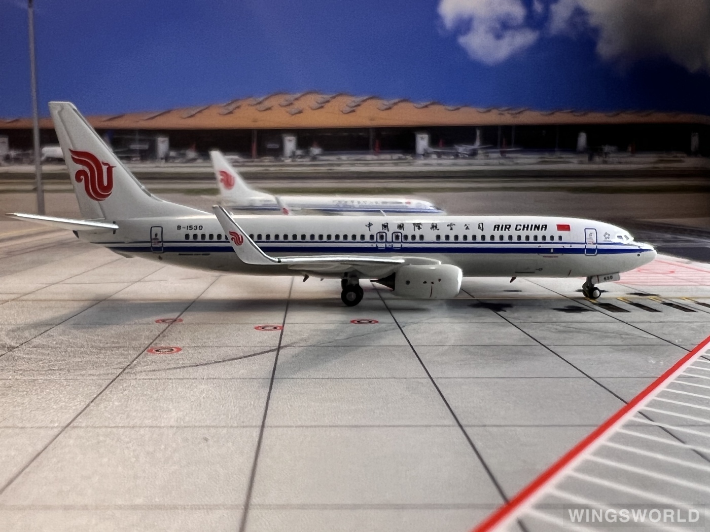 HYJLwings 1:400 HY73004 Air China 中国国际航空 Boeing 737-800 B-1530