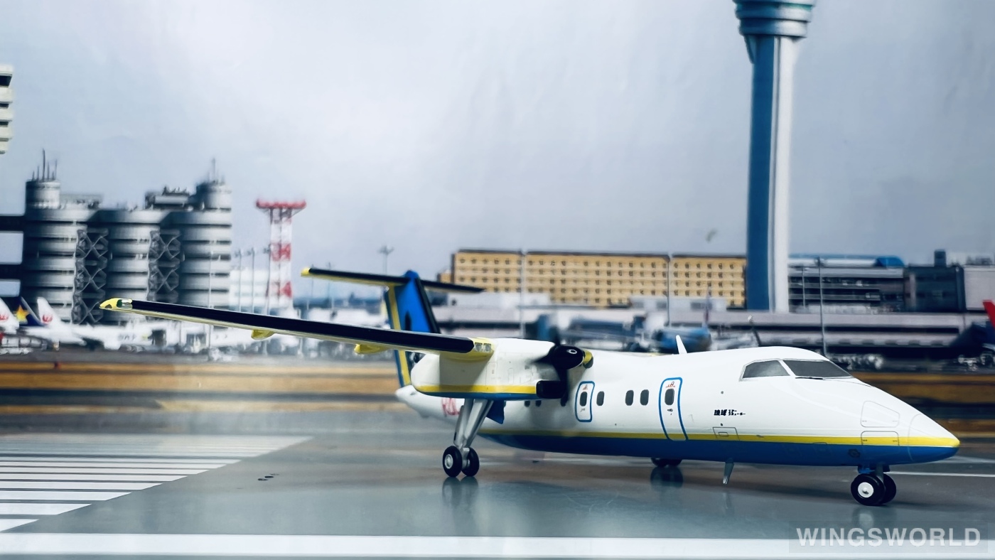 JC Wings 1:200 Bombardier Dash 8-100 Ryukyu Air Commuter
