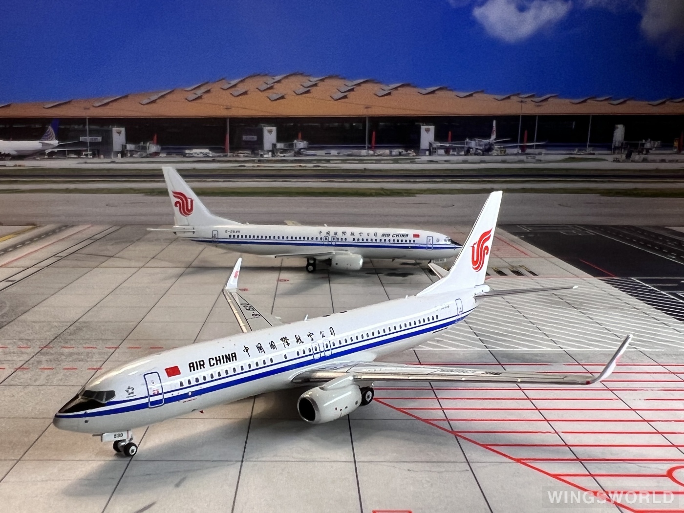 HYJLwings 1:400 HY73004 Air China 中国国际航空 Boeing 737-800 B-1530