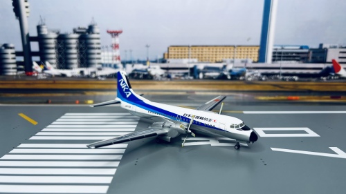 NKA 日本近距离航空 NAMC YS-11 JA8729  YS21124 Hogan 1:200