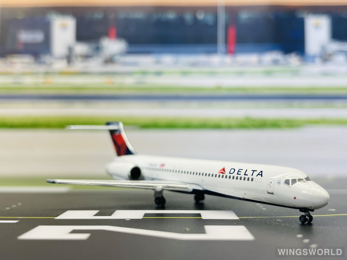 Geminijets 1:400 GJDAL1585 Delta Air Lines 达美航空 Boeing 717 N922AT