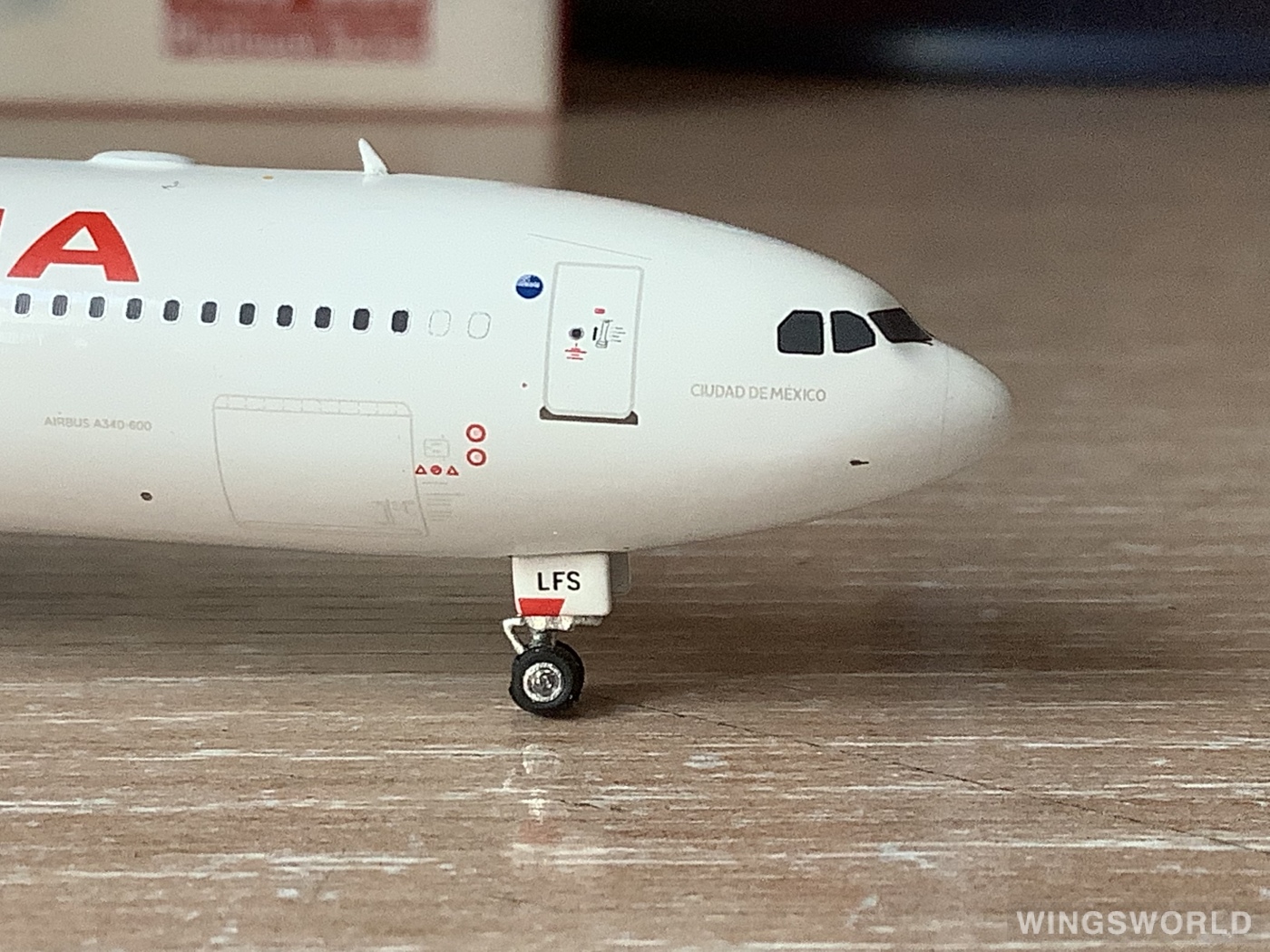 Phoenix 1:400 PH11730 Iberia 西班牙国家航空 Airbus A340-600 EC-LFS