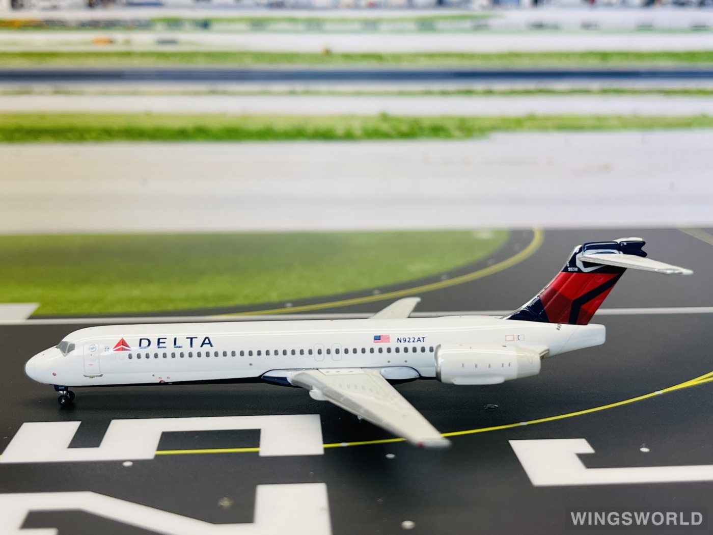 Geminijets 1:400 GJDAL1585 Delta Air Lines 达美航空 Boeing 717 N922AT