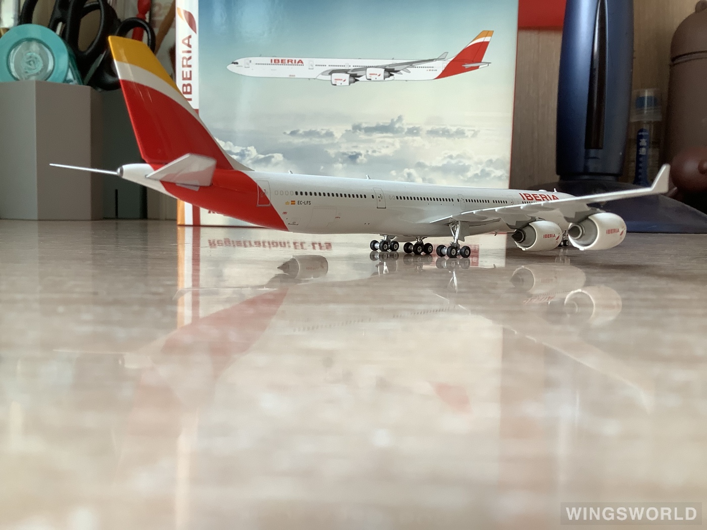 Phoenix 1:400 PH11730 Iberia 西班牙国家航空 Airbus A340-600 EC-LFS