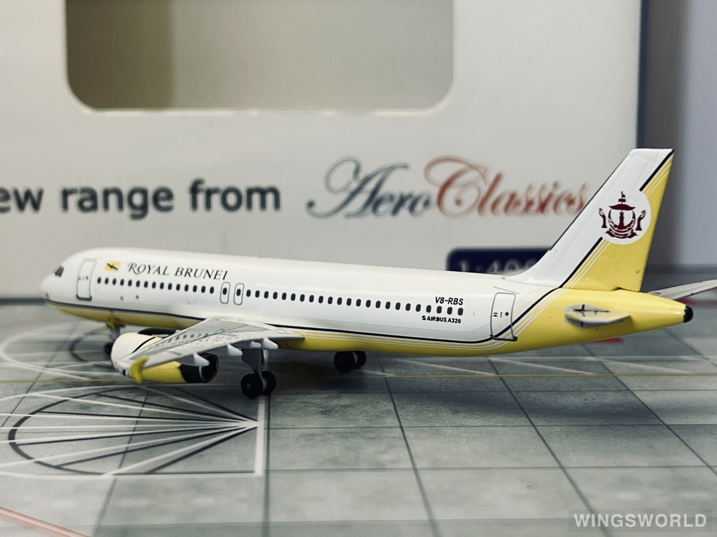 AeroClassics 1:400 AC19124 Royal Brunei 文莱皇家航空 Airbus A320 V8-RBS