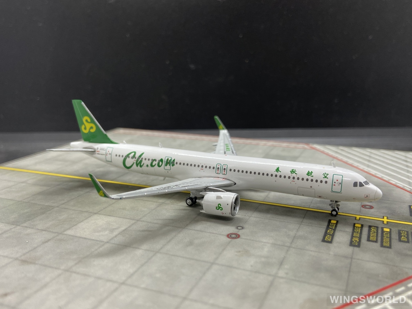 JC Wings 1:400 XX4438 Spring Airlines 春秋航空 Airbus A321neo B-30EU