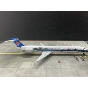 China Southern 中国南方航空 McDonnell Douglas MD-90 B-2259  GJCSN1349 Geminijets 1:400