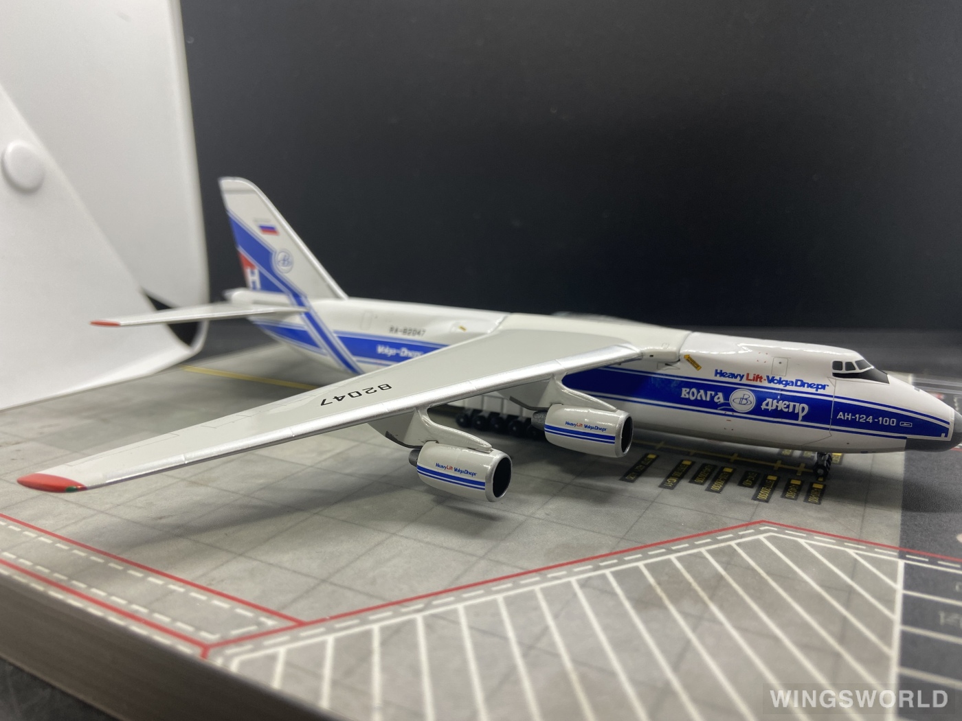 Geminijets 1:400 GSHLA020 Volga-Dnepr 伏尔加-第聂伯航空 Antonov An-124 RA-82047