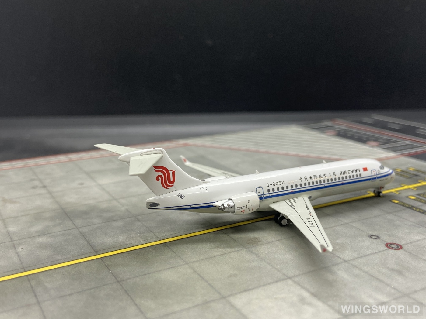 NGmodels 1:400 NG21007 Air China 中国国际航空 Comac ARJ21-700 B-605U