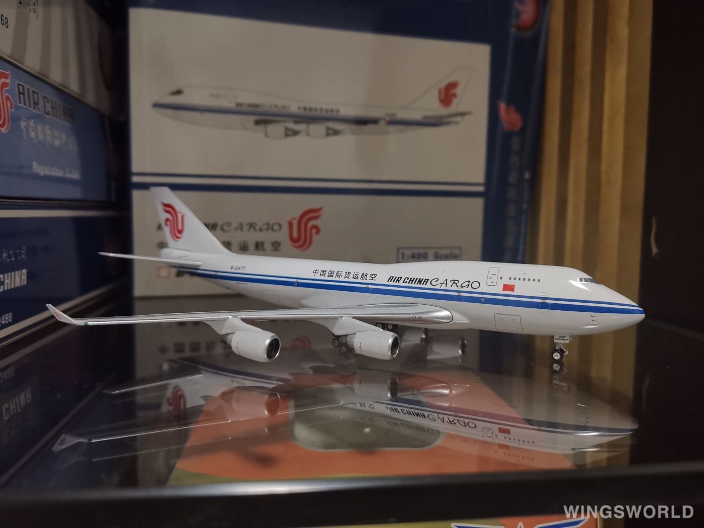 Phoenix 1:400 PH10323B Air China Cargo 中国国际货运航空 Boeing 747-400 B-2477