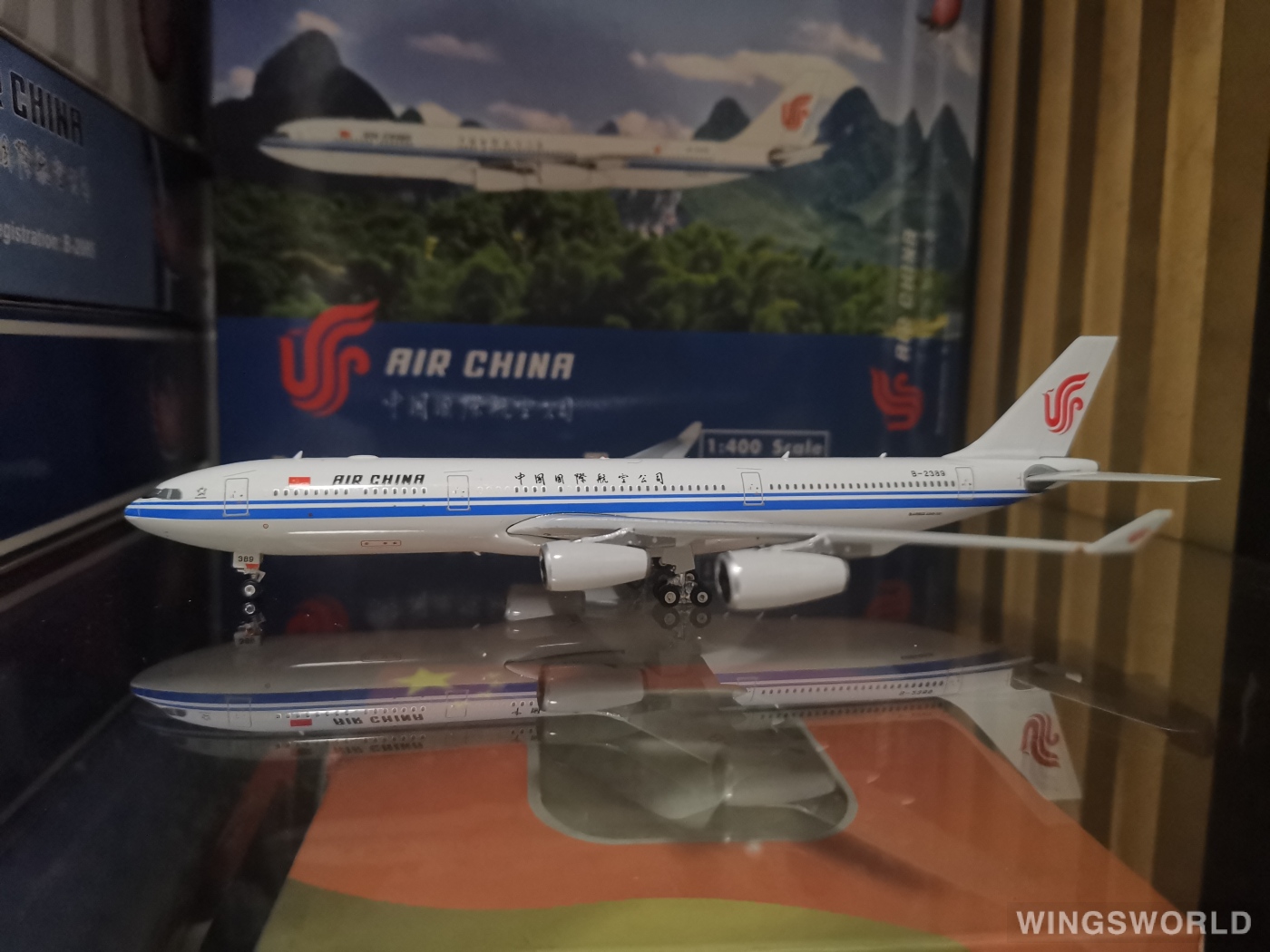 Phoenix 1:400 PH11457A Air China 中国国际航空 Airbus A340-300 B-2389