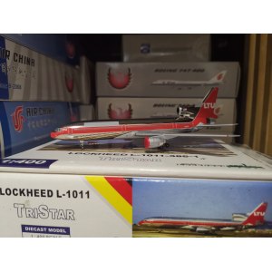 LTU International Lockheed L-1011 TriStar N323EA  5447575610121 Blue box 1:400