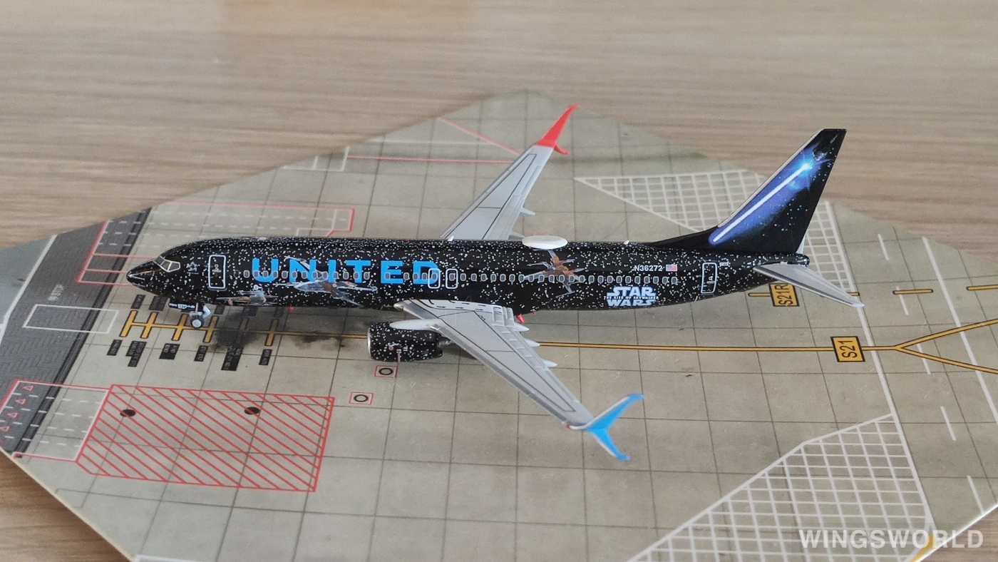NGmodels 1:400 NG58133 United Airlines 美国联合航空 Boeing 737-800 N36272