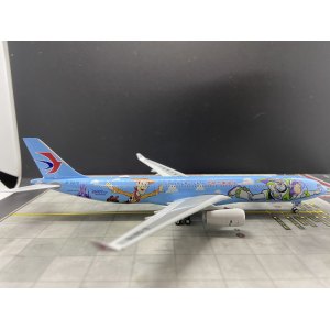 China Eastern 中国东方航空 Airbus A330-300 B-5976 玩具总动员 PH04207 Phoenix 1:400