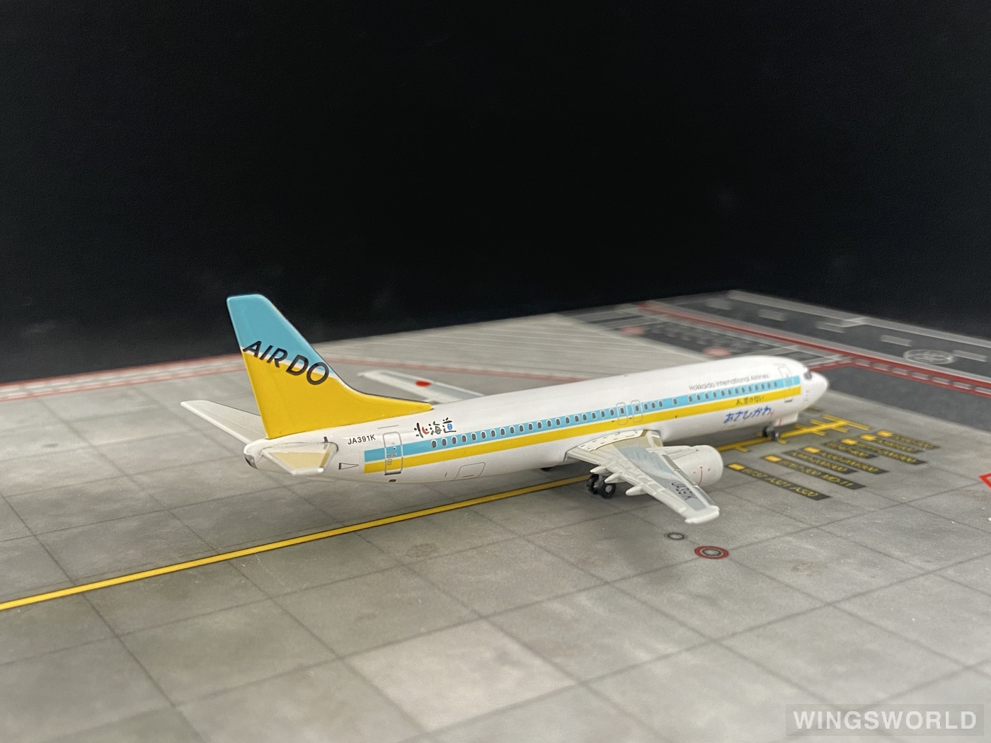 Geminijets 1:400 15604A Air Do 北海道国际航空 Boeing 737-400 JA391K