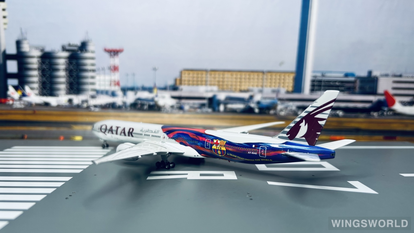 Phoenix 1:400 PH10919 Qatar 卡塔尔航空 Boeing 777-300ER A7-BAE